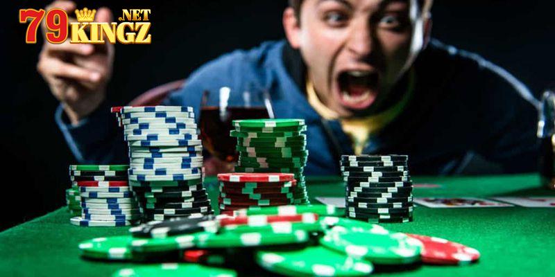 Tìm hiểu về người chơi poker giỏi nhất thế giới - John Juanda 